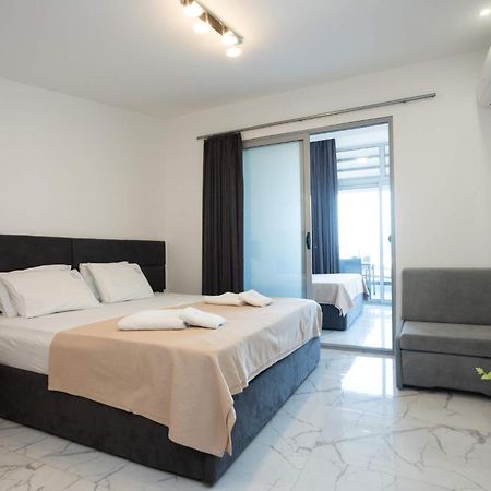Avgerinos Apartments Поліхроно Екстер'єр фото